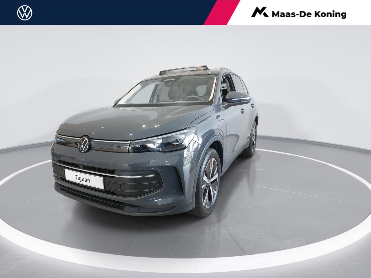 Volkswagen Tiguan - Life Edition 1.5 eHybrid 150 kW / 204 PK SUV 6 ver Panordamadak l 19" Catania l Led Matrix - AutoWereld.nl