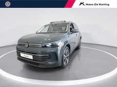 Volkswagen Tiguan - Life Edition 1.5 eHybrid 150 kW / 204 PK SUV 6 ver Panordamadak l 19" Catania l Led Matrix