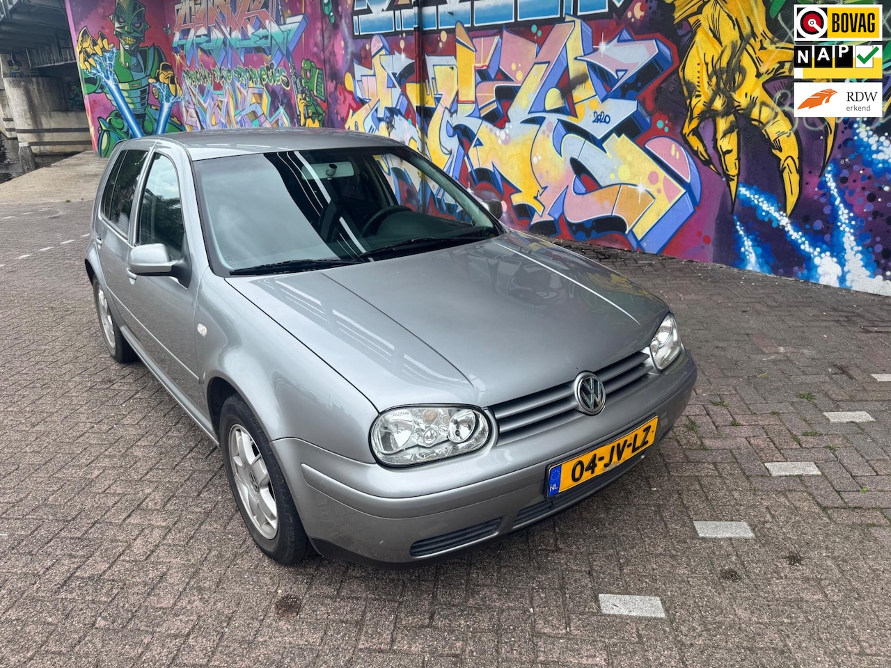 Volkswagen Golf - 1.6-16V Oxford werkende airconditioning elektrische ramen cruise control stereo velgen boe - AutoWereld.nl