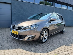 Peugeot 308 SW - 1.2 Automaat/Leer/Panodak