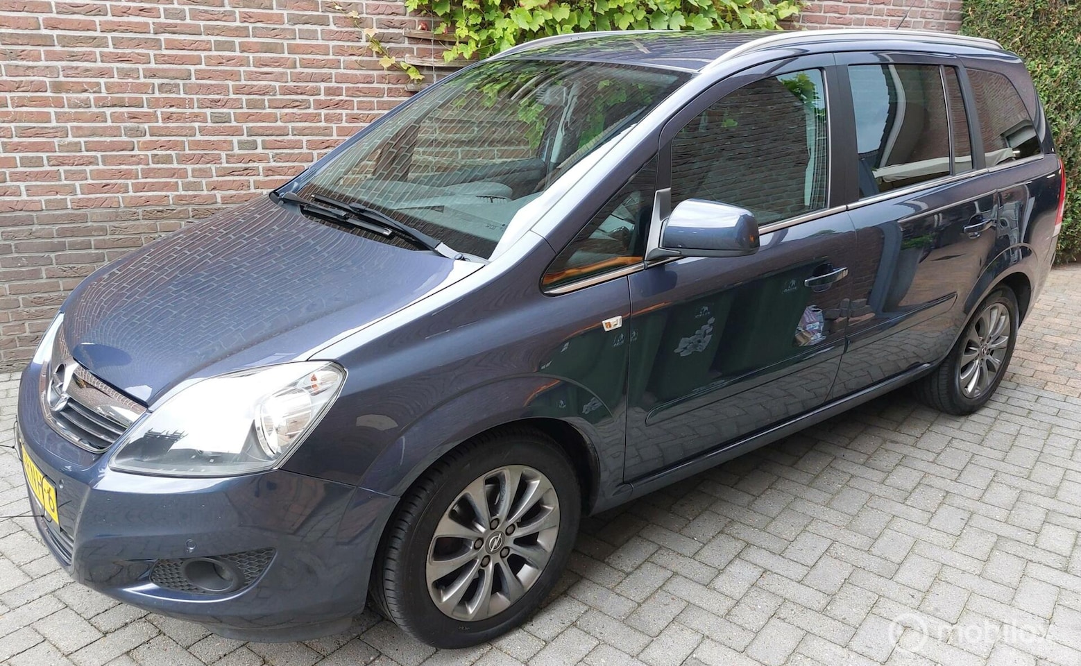 Opel Zafira - 1.8 Edition 7P (MOOI!/Nieuwe APK en Koppeling!!) - AutoWereld.nl