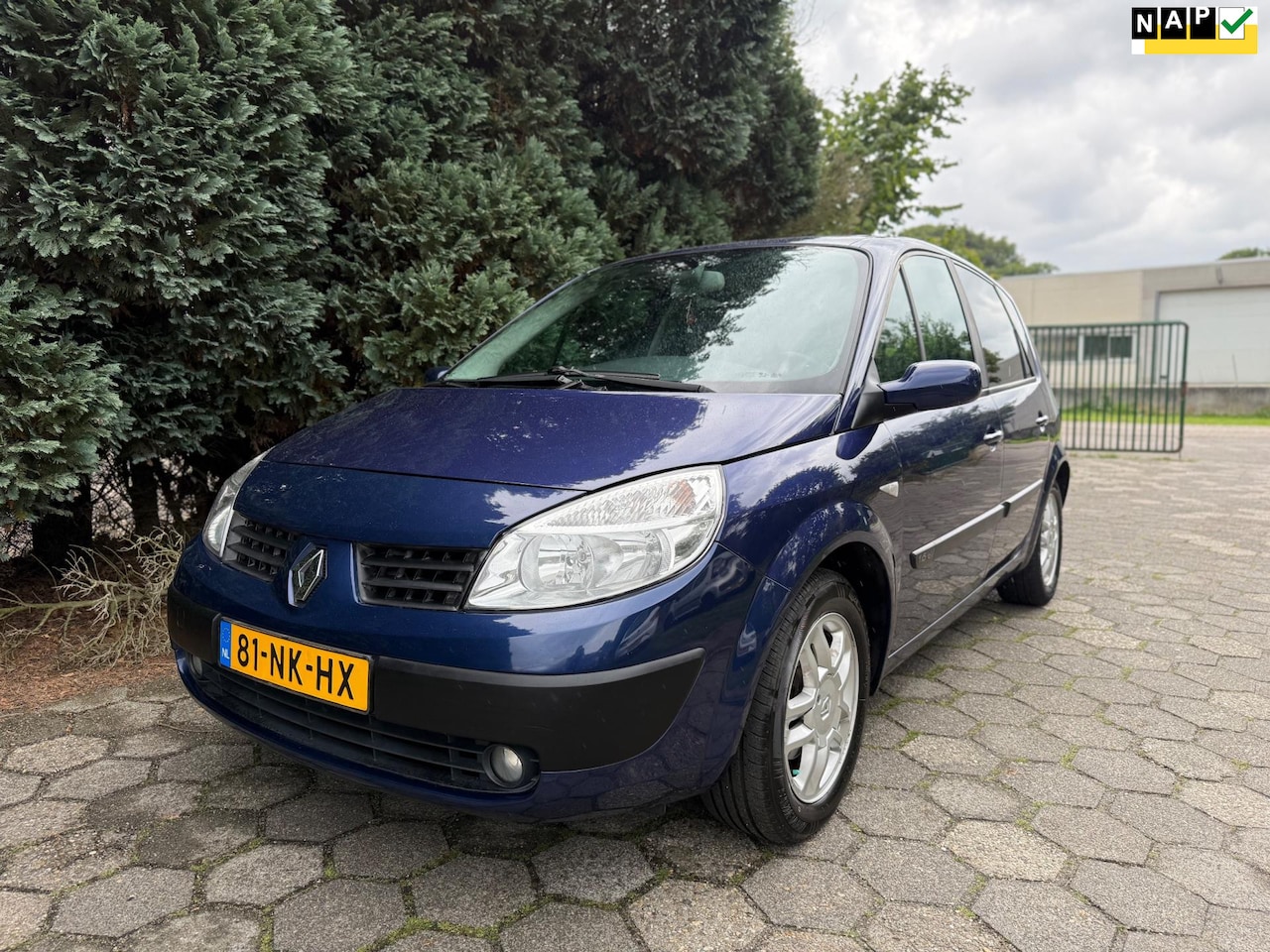 Renault Scénic - 1.6-16V Authentique Comfort 1.6-16V Authentique Comfort - AutoWereld.nl