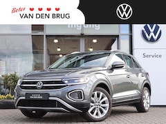 Volkswagen T-Roc - 1.5 TSI 150 pk DSG Style | Navigatie via App Connect | Camera | IQ Light | Climatronic | A