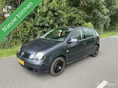 Volkswagen Polo - 1.4-16V Highline NIEUWE APK