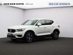 Volvo XC40 - 1.5 T3 Automaat Momentum Pro / Verwarmbare voorstoelen / Trekhaak / Verwarmbare voorruit /