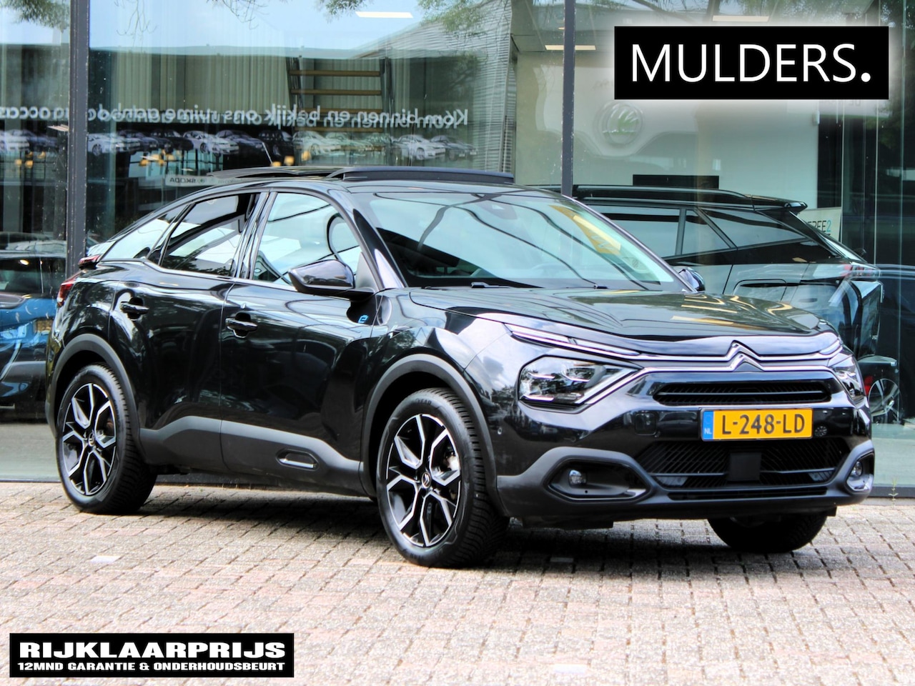 Citroën Ë-C4 - Shine 50 kWh | Navi / Panoradamadak / Camera - AutoWereld.nl