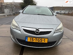 Opel Astra Sports Tourer - 1.4 Turbo Cosmo