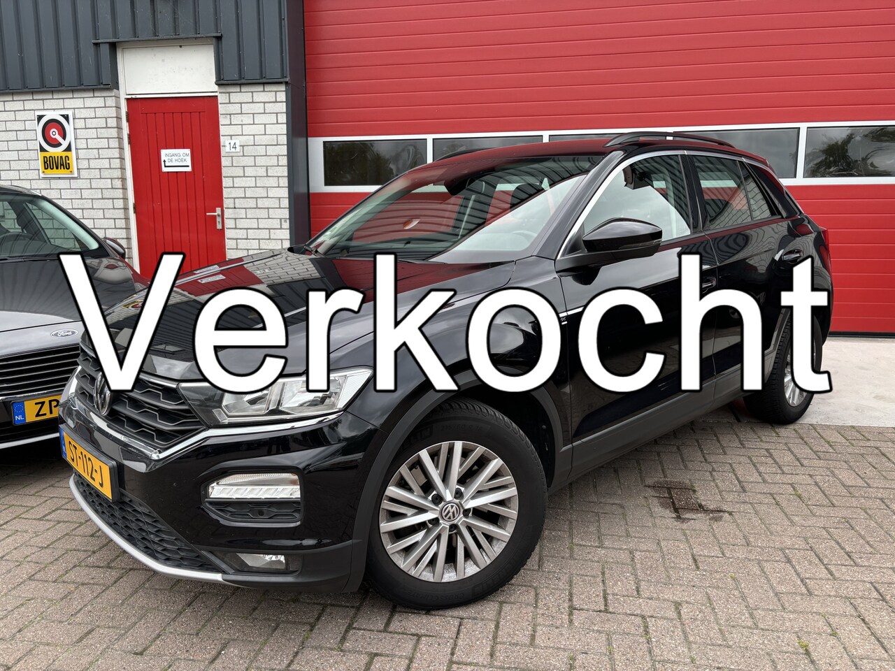 Volkswagen T-Roc - 1.0 TSI Style TREKHAAK / NAVI / AIRCO / CARPLAY / ACC / DAB+ / PDC / NL-AUTO - AutoWereld.nl