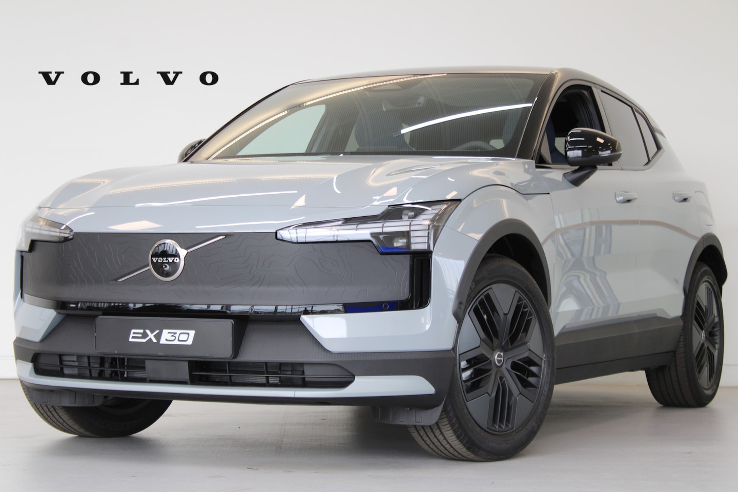 Volvo EX30 Cross Country - Twin Motor Performance 428PK Ultra | Panoramadak | 360 graden | Park Assist Pilot | Elek s - AutoWereld.nl