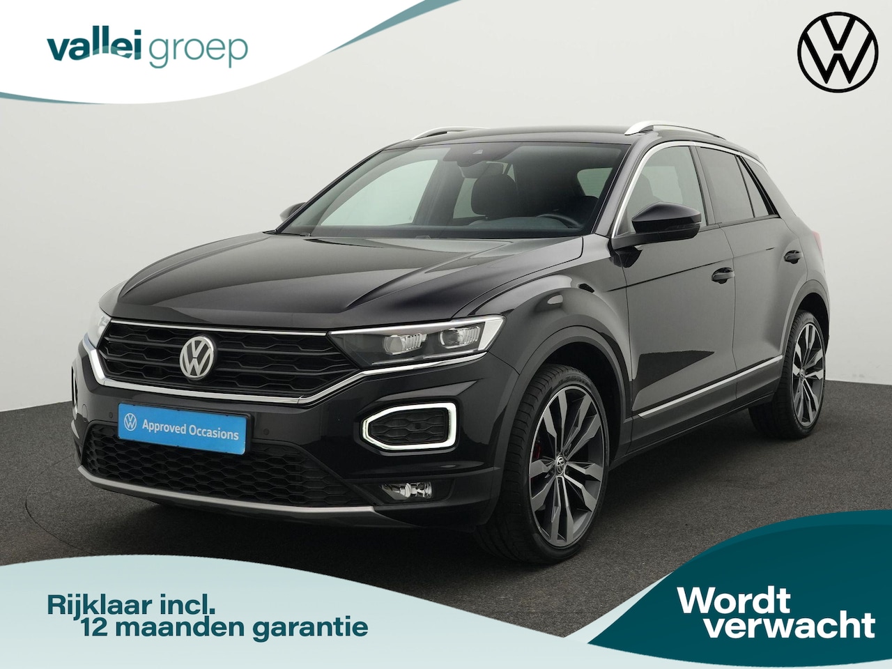 Volkswagen T-Roc - 1.5 TSI 150 pk Sport Business R / R-Line | Achteruitrijcamera | Navigatie | Stoelverwarmin - AutoWereld.nl