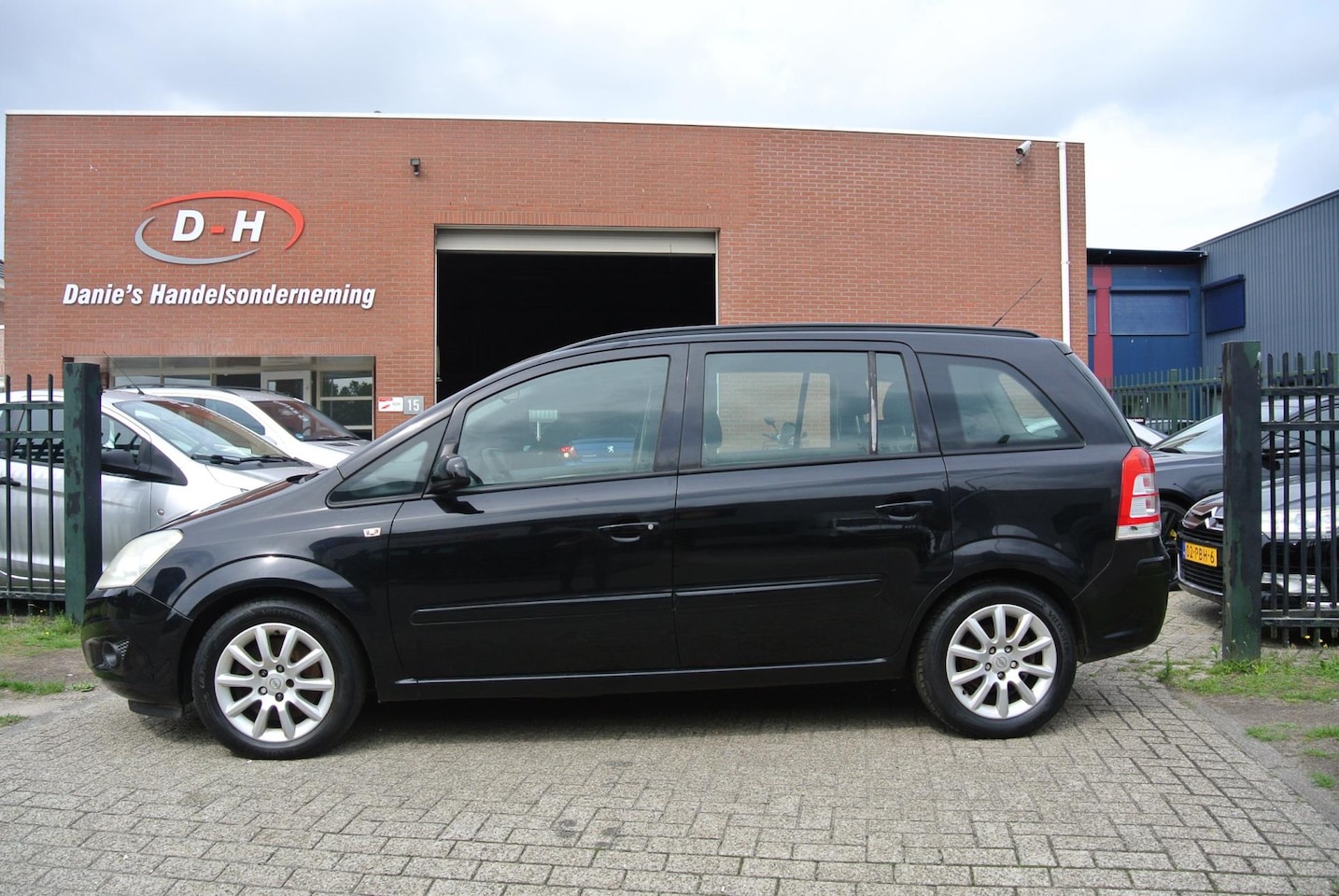 Opel Zafira - 2.2 Temptation auto loopt niet lekker - AutoWereld.nl