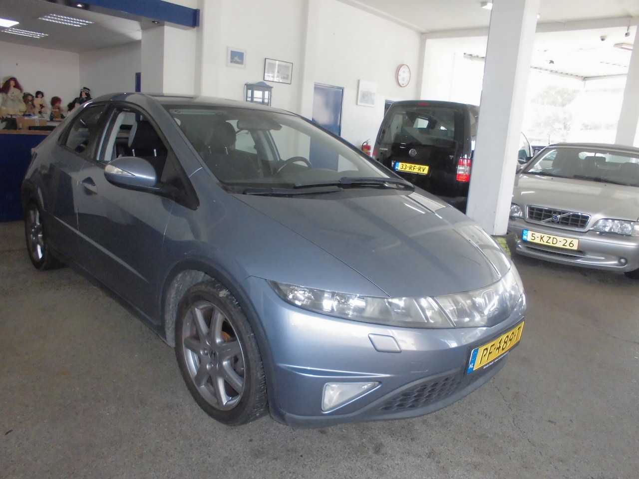 Honda Civic - 1.8 Comfort 1.8 Comfort Nieuwe APK - AutoWereld.nl