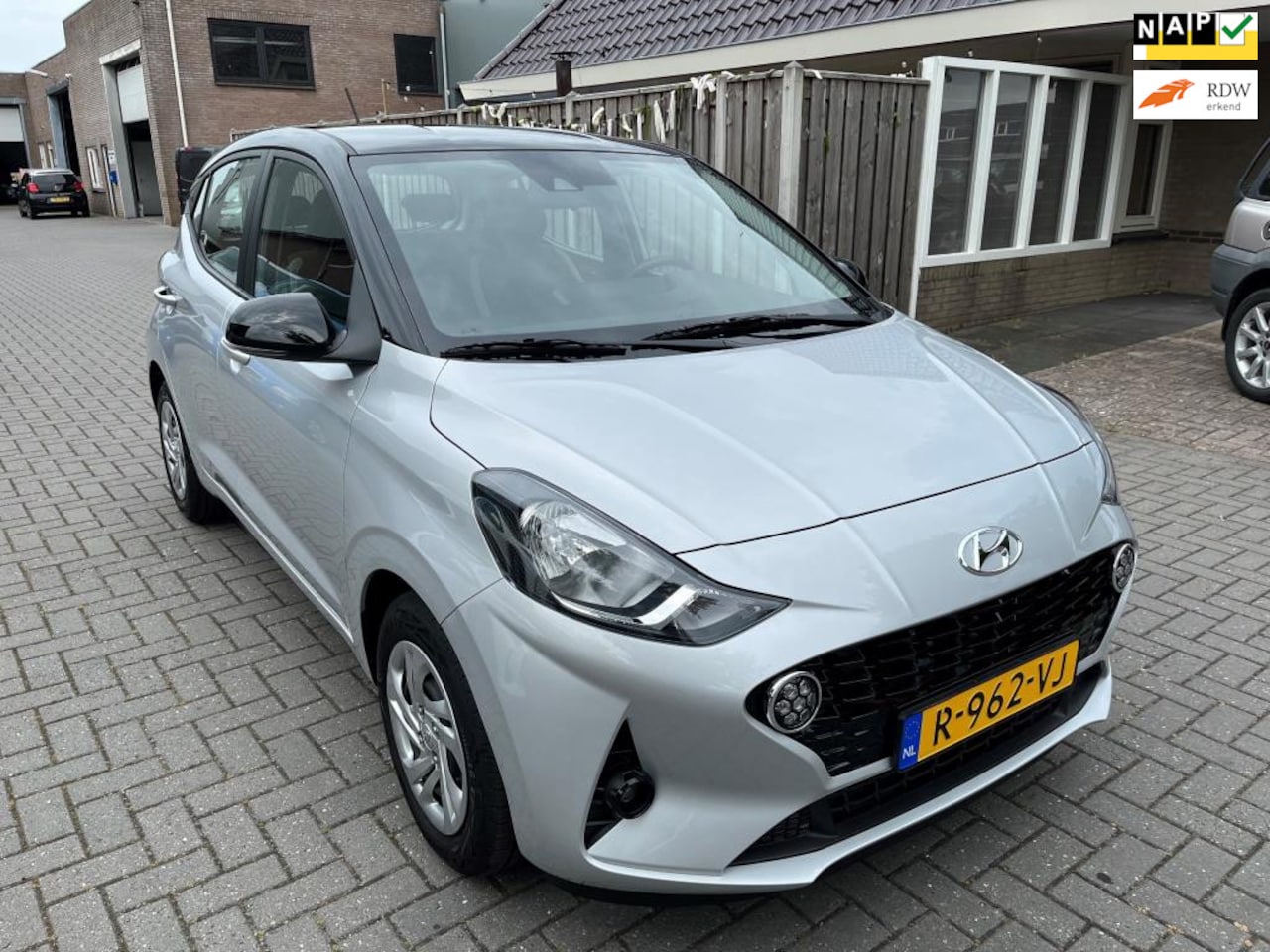Hyundai i10 - 1.0 Comfort Apple carplay Cruise control - AutoWereld.nl