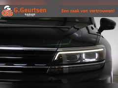 Volkswagen Tiguan Allspace - 1.5 TSI Highline Business R-line, 7-Persoons, Blackstyle, Trekhaak, Panoramadak,