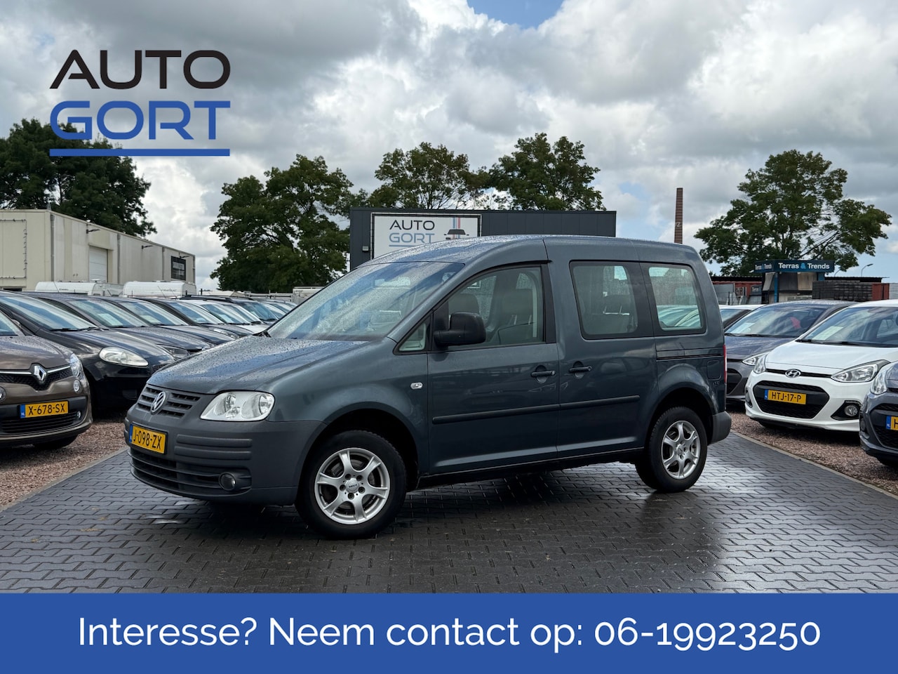 Volkswagen Caddy - Life 1.6 Trendline | Airco | Trekhaak | APK 07-2026 - AutoWereld.nl