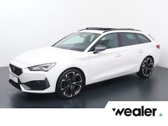CUPRA Leon Sportstourer - 1.4 e-Hybrid 245 | 245 PK | SoH 91% | Panoramadak | Stoelverwarming | Achteruitrijcamera |