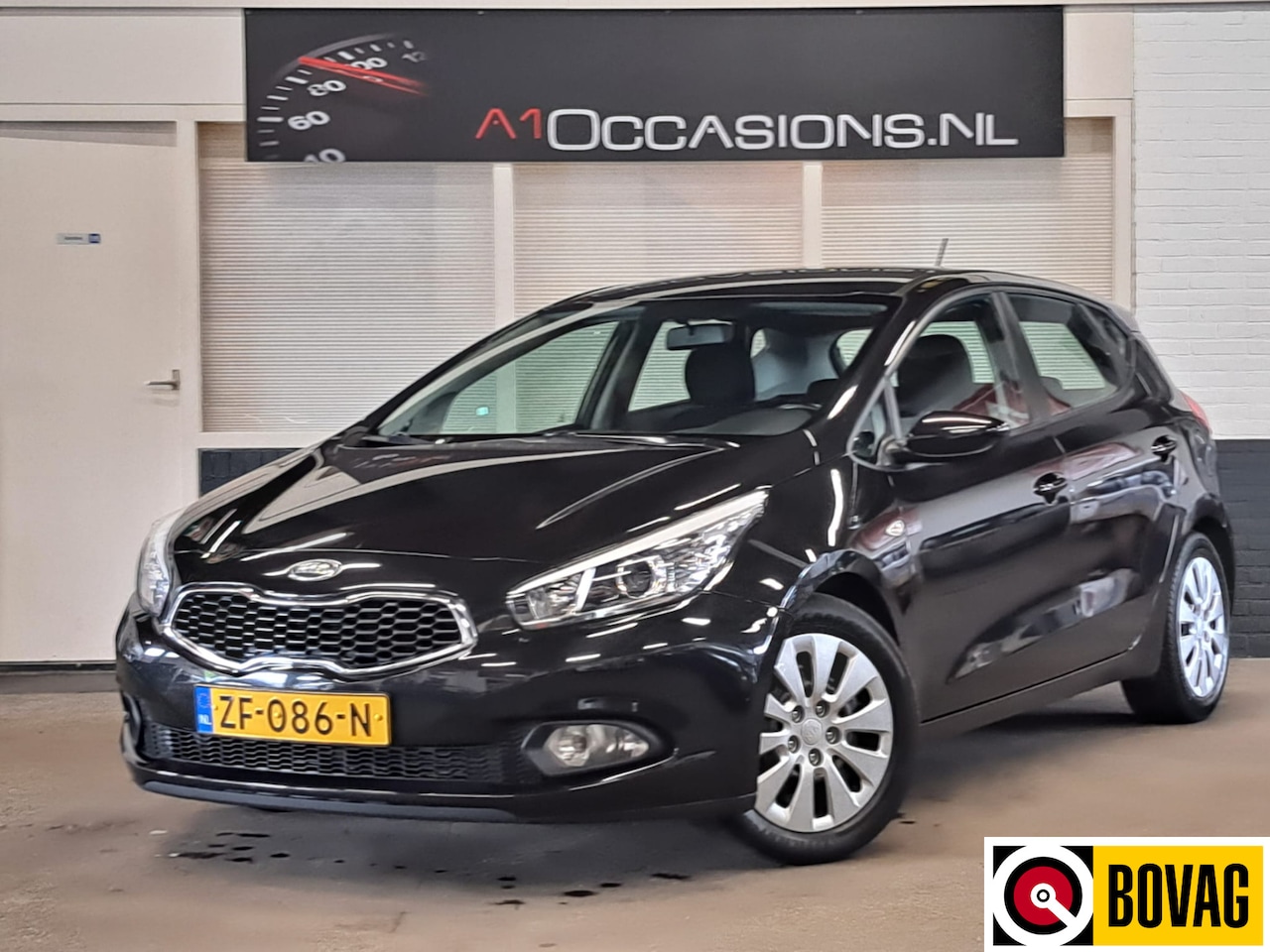 Kia Cee'd - 1.4 CVVT X-tra + STOEL-/ STUURVERWARMING !! - AutoWereld.nl