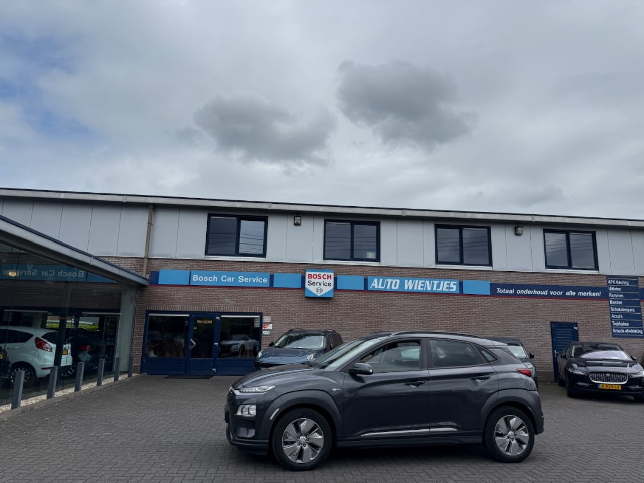 Hyundai Kona Electric - EV Comfort 64kWh | Navi - AutoWereld.nl