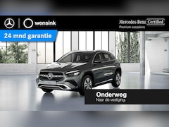 Mercedes-Benz GLA-Klasse - 250 e Luxury Line | Trekhaak | Verwarmd stuur | Elektrische achterklep |