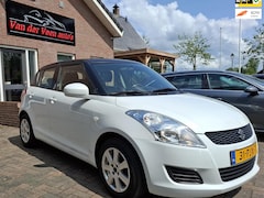 Suzuki Swift - 1.2 Bandit EASSS. Dealer onderhouden stoelverwarming, cruise, bluetooth, parkeersensoren,