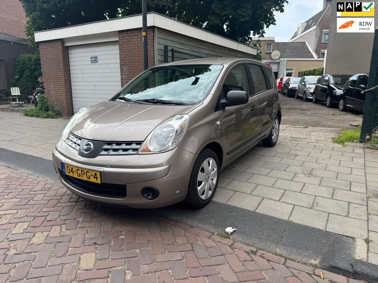 Nissan Note - 1.4 Visia Benzine Handgeschakeld zeer nette auto! - AutoWereld.nl