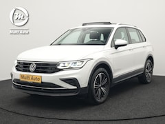 Volkswagen Tiguan - TSI eHybrid Plug In Hybrid 245pk Dealer O.H PHEV | Panodak | Adaptive Cruise | Camera | Sp