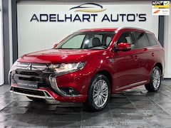 Mitsubishi Outlander - 2.4 PHEV Pure Automaat / Navigatie full map / Camera / Cruise control / Climate control /