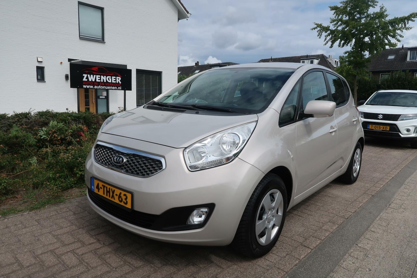 Kia Venga - 1.4 CVVT AIRCO|TREKHAAK|BLUETOOTH|CRUISECONTROL|ZEER MOOI|GOED ONDERHOUDEN - AutoWereld.nl