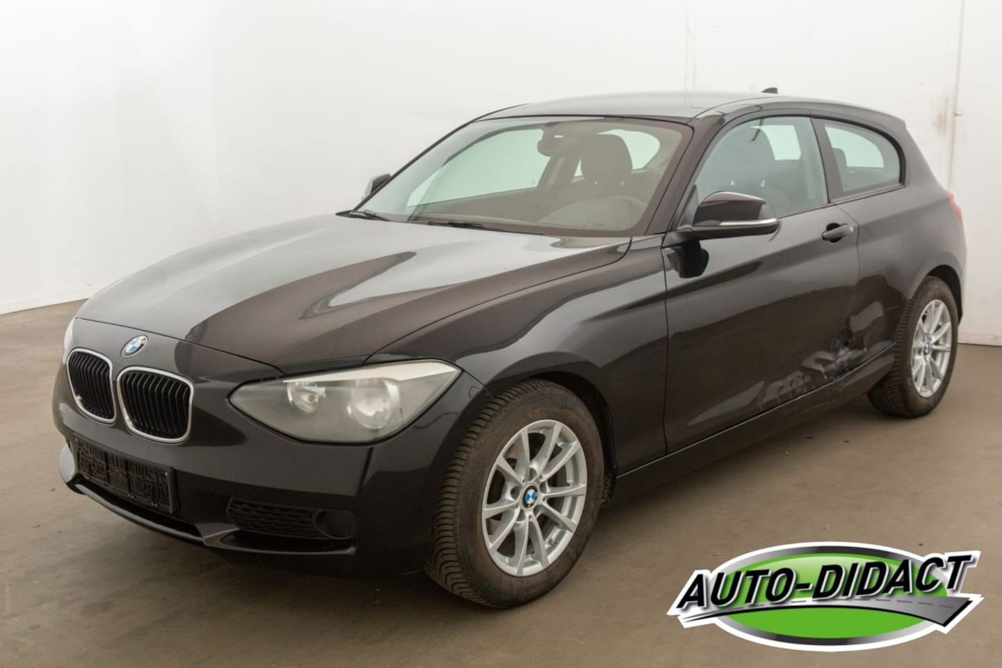 BMW 1-serie - 116i Airco - AutoWereld.nl