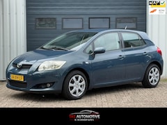 Toyota Auris - 1.6-16V Sol Business CLIMA / CRUISE / NAVI