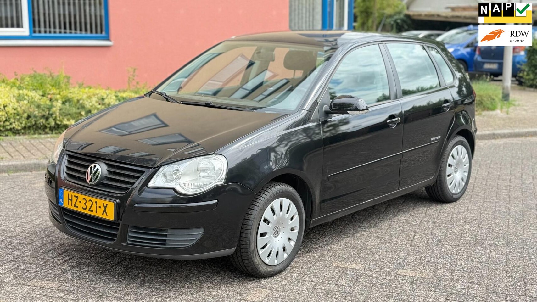 Volkswagen Polo - 1.2-12V Trendline 1.2-12V Trendline - AutoWereld.nl