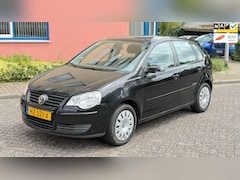 Volkswagen Polo - 1.2-12V Trendline