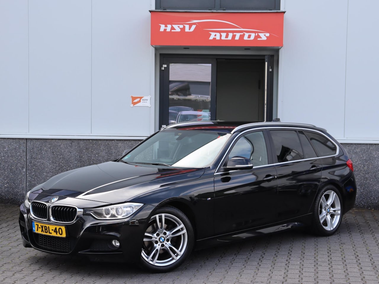 BMW 3-serie Touring - 316i Executive M-sport navi LM org NL - AutoWereld.nl