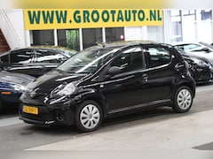 Toyota Aygo - 1.0 VVT-i Comfort Airco, 5 Deurs, Stuurbekrachtiging, NAP