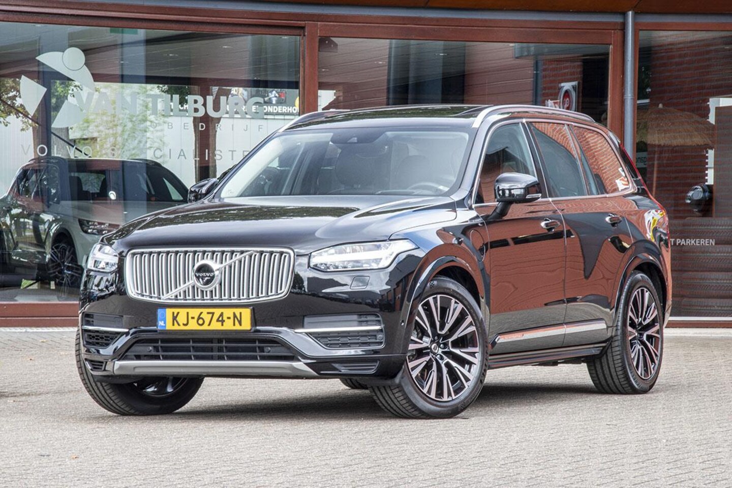Volvo XC90 - 2.0 T8 Twin Engine AWD Inscription 2.0 T8 TWIN ENGINE AWD INSCRIPTION - AutoWereld.nl
