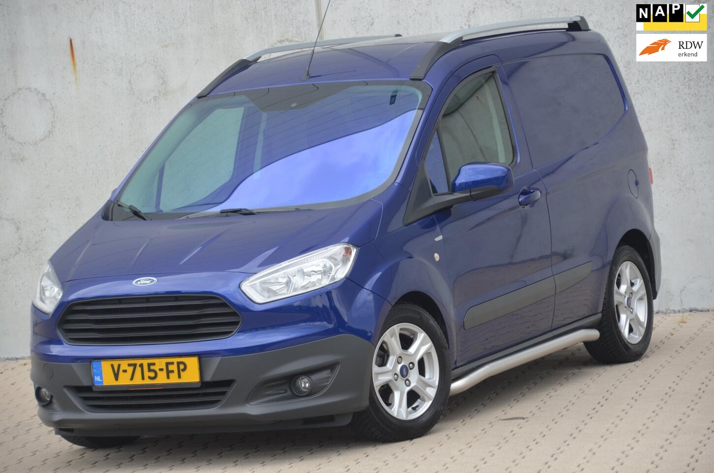 Ford Transit Courier - 1.5 TDCI Trend 1.5 TDCI Trend, Navi,Camera,Cruise,Bleuth,OHS - AutoWereld.nl