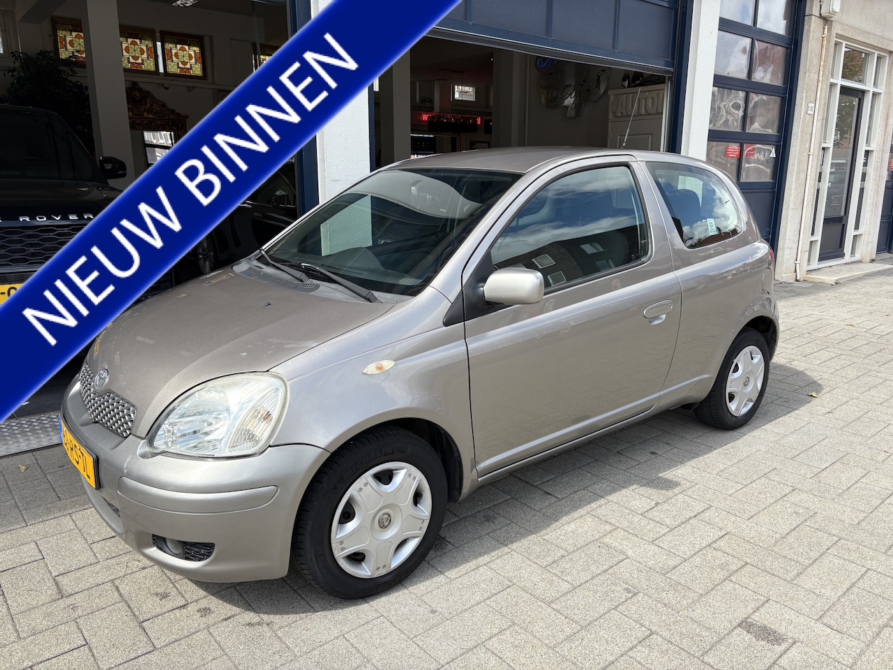 Toyota Yaris - 1.3 VVT-i S-Line DEALER OND./AIRCO/NW APK 09-2025 - AutoWereld.nl