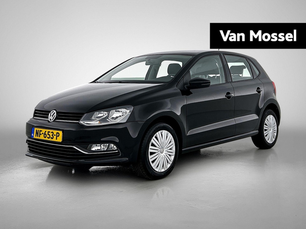 Volkswagen Polo - 1.0 Comfortline | Cruise Control | Navi | Airco | Bluetooth | - AutoWereld.nl