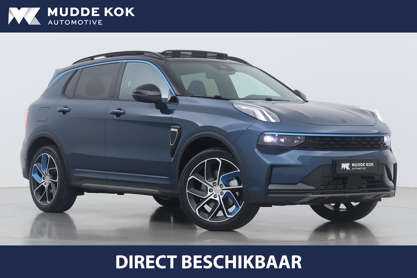 Lynk & Co 01 - 1.5 | NIEUW | BLAUW+ZWART | EVT. MET TREKHAAK LEVERBAAR! | Panoramadak | Stuurverwarming | - AutoWereld.nl