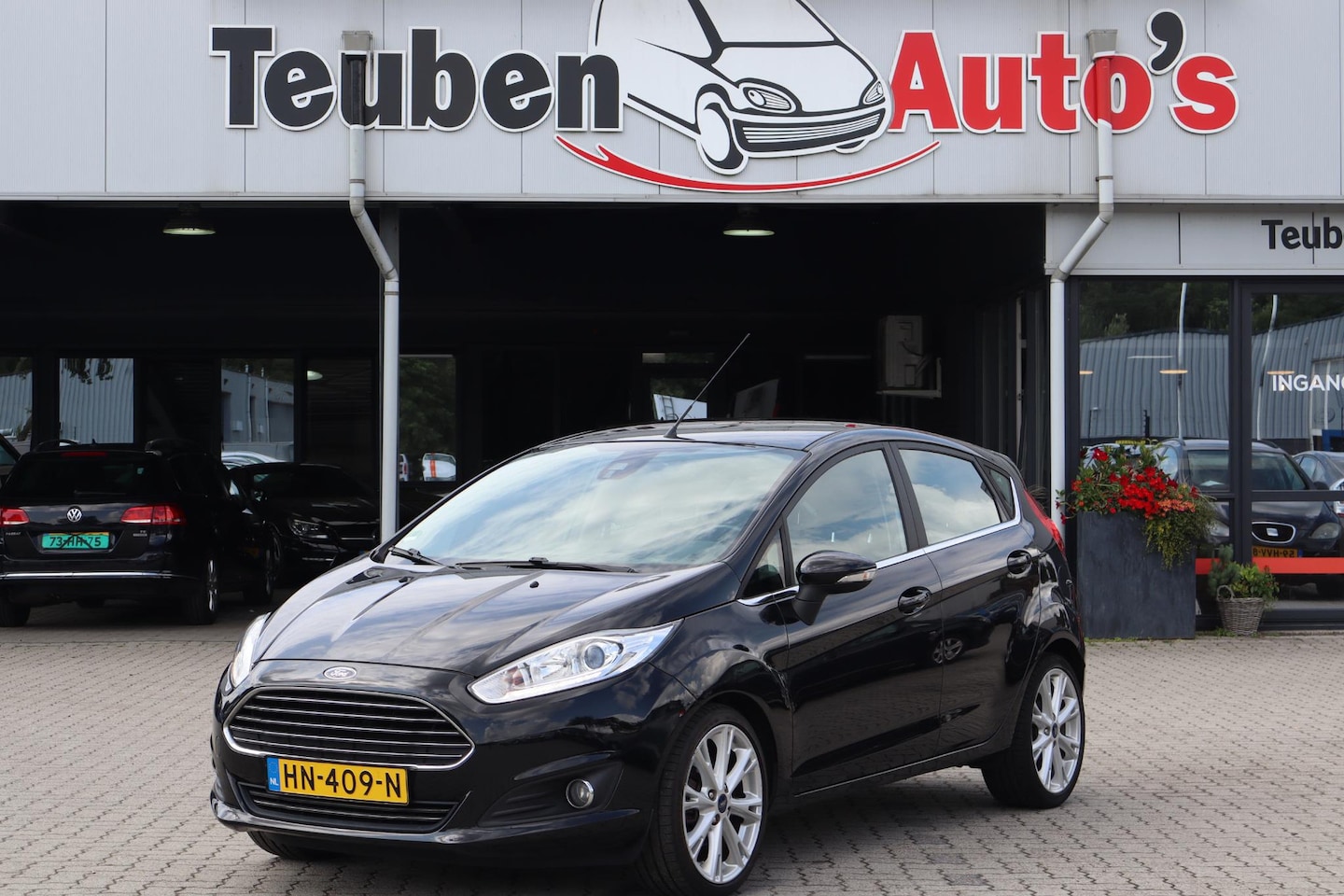 Ford Fiesta - 1.5 TDCi Titanium Lease Navigatie, Climate control, Elektrische ramen, Lichtmetalen wielen - AutoWereld.nl