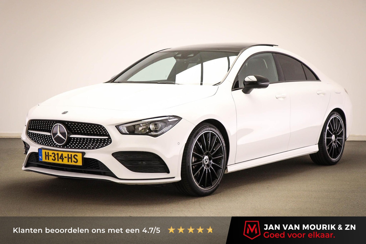 Mercedes-Benz CLA-Klasse - 180 AMG Line | WIDESCREEN | PANORAMADAK | DAB | APPLE - AutoWereld.nl