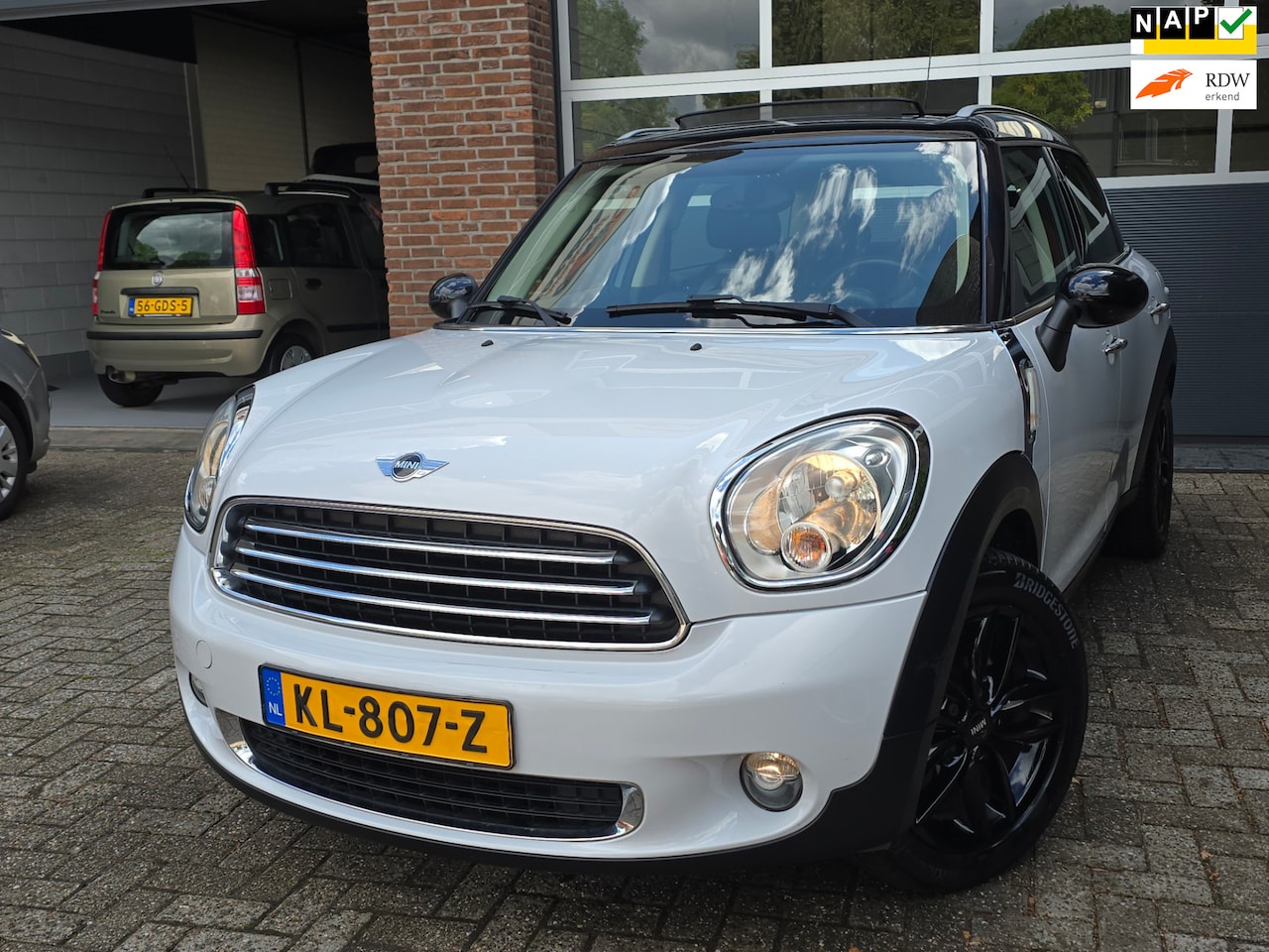 MINI Countryman - Mini 1.6 Cooper Edition Automaat |Panoramadak - AutoWereld.nl