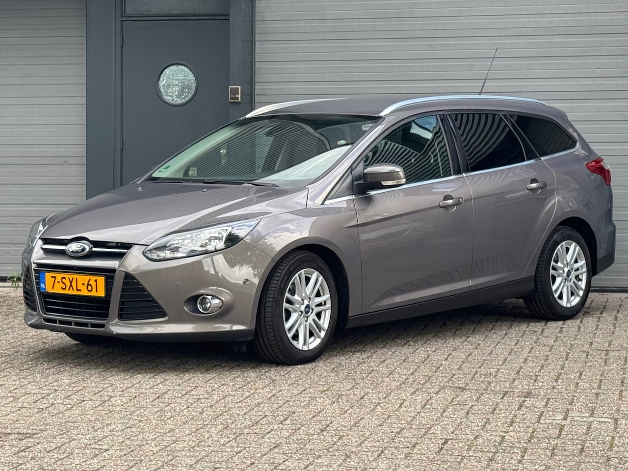 Ford Focus Wagon - 1.6 TDCI ECOnetic Lease Titanium 1.6 TDCI ECOnetic Lease Titanium - AutoWereld.nl