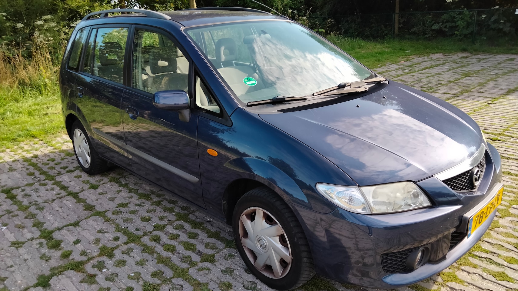 Mazda Premacy - 2.0i Exclusive - AutoWereld.nl