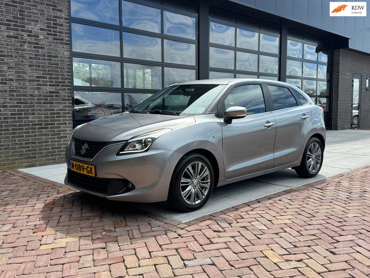 Suzuki Baleno - 1.2 Smart Hybrid High Executive | Navi | Clima | Cruise | - AutoWereld.nl