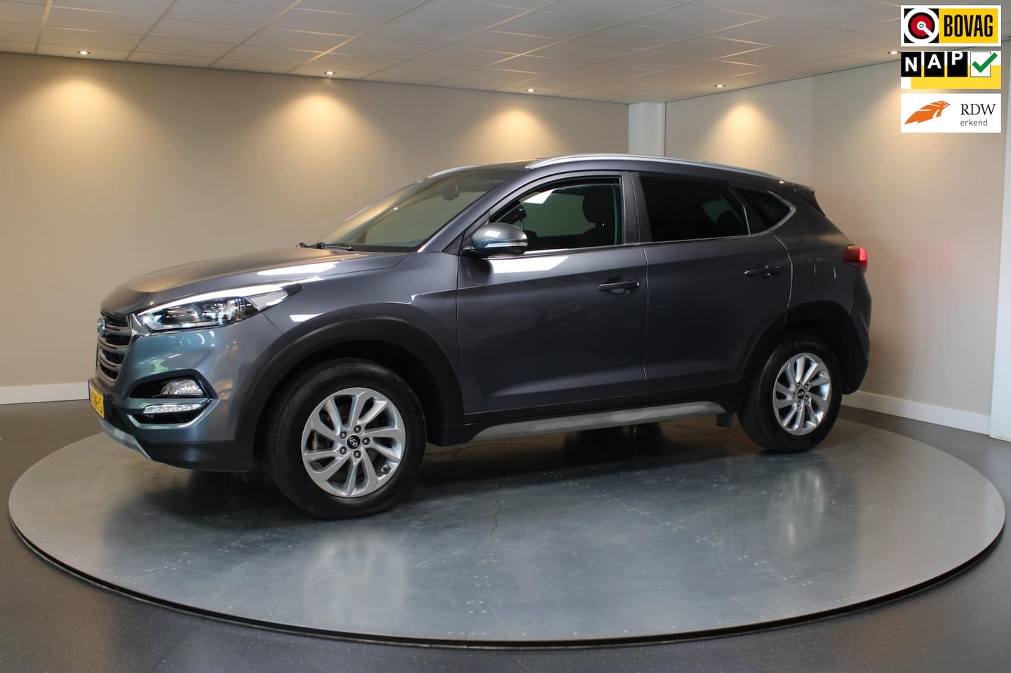 Hyundai Tucson - 1.6 GDi Comfort *Trekhaak* Stoelverw. voor/achter|Navi|Cruise - AutoWereld.nl