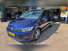 Volkswagen Touran - 1.5 TSI Highline Business R