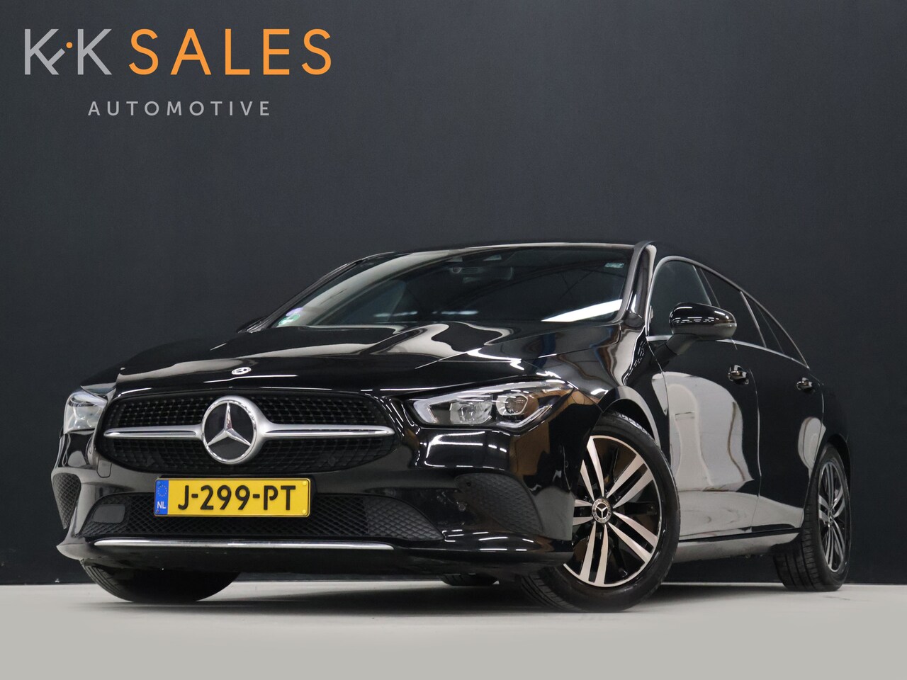 Mercedes-Benz CLA-klasse Shooting Brake - 180 Business Solution Luxury [CAMERA, SFEERVERLICHTING, LEDER, STOELVERWARMING, ELEKTRISCH - AutoWereld.nl