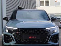 Audi A3 Limousine - 2.5 TFSI RS 3 Quattro | B&O | Pano | Nieuwstaat