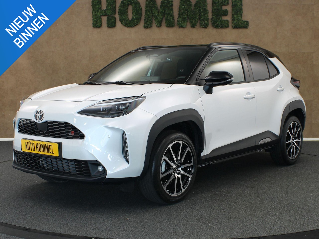 Toyota Yaris Cross - 1.5 Hybrid 130 GR Sport - DIRECT UIT VOORRAAD LEVERBAAR - MEERDERE BESCHIKBAAR - HEAD-UP D - AutoWereld.nl